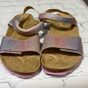 Krabor girl size 4, pink sparkly sandals